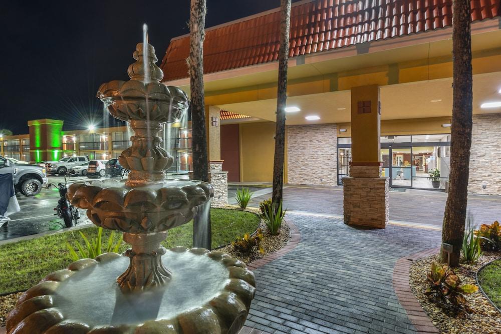 Quality Inn And Suites Palatka Riverfront Εξωτερικό φωτογραφία