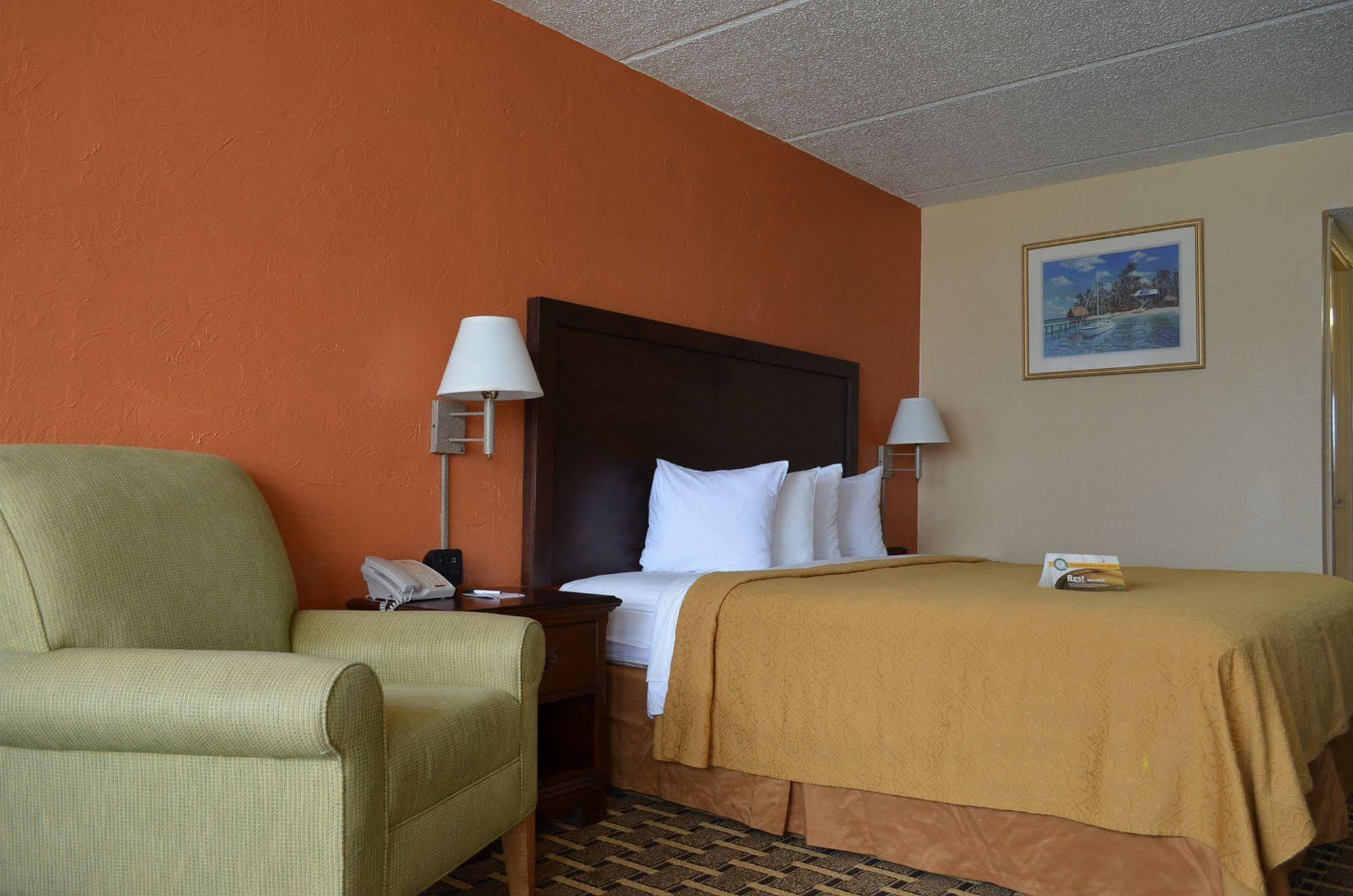 Quality Inn And Suites Palatka Riverfront Εξωτερικό φωτογραφία