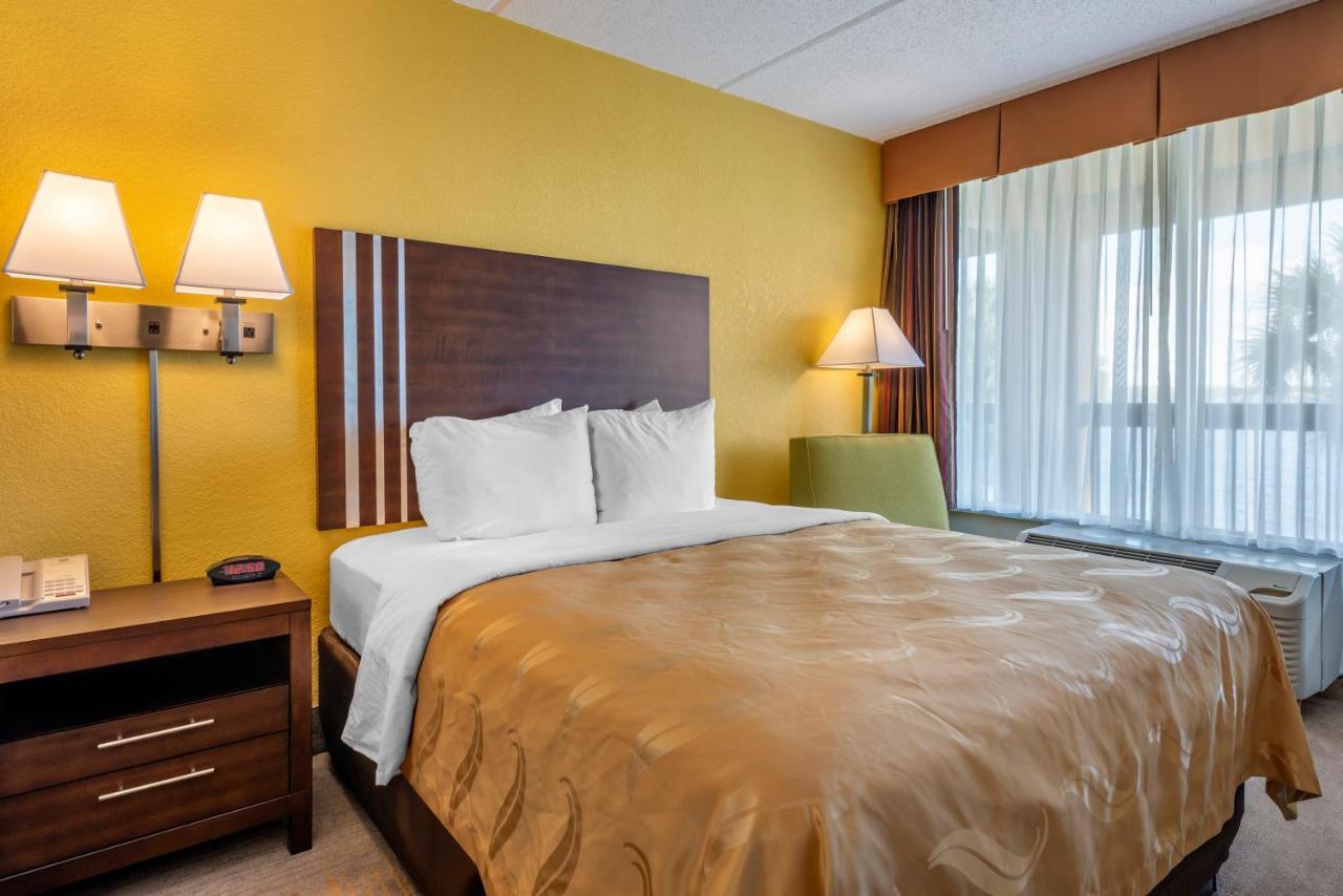 Quality Inn And Suites Palatka Riverfront Εξωτερικό φωτογραφία