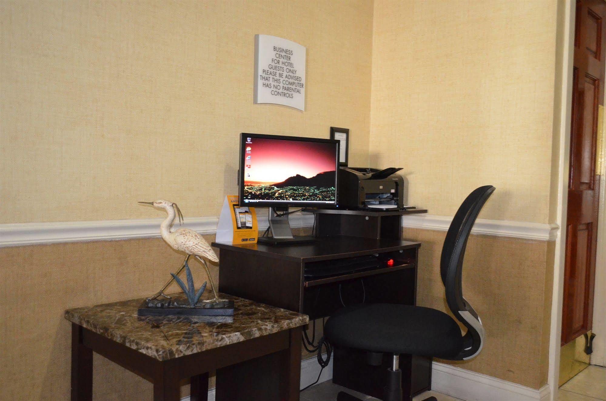 Quality Inn And Suites Palatka Riverfront Εξωτερικό φωτογραφία